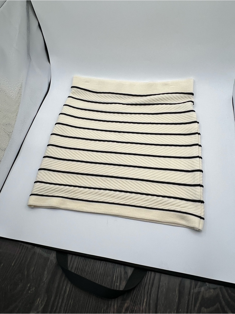 Forever 21 Stretch Bodycon Skirt - size L